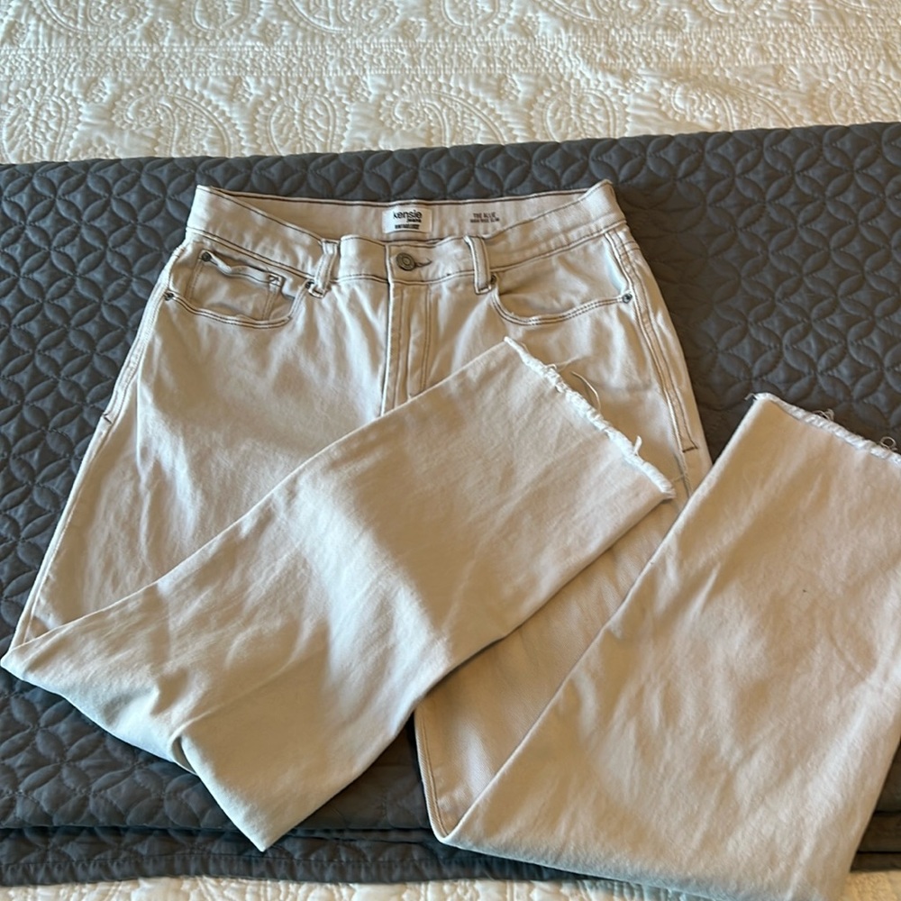 Kensie Off White jeans